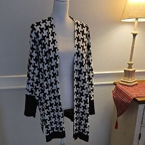 Chico's Black and White Geometric Cardigan